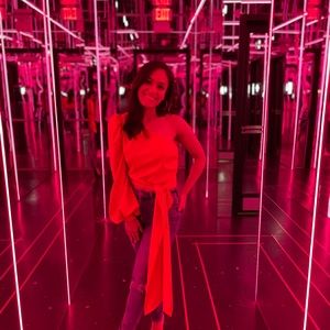 Meet your Posher, Rachel